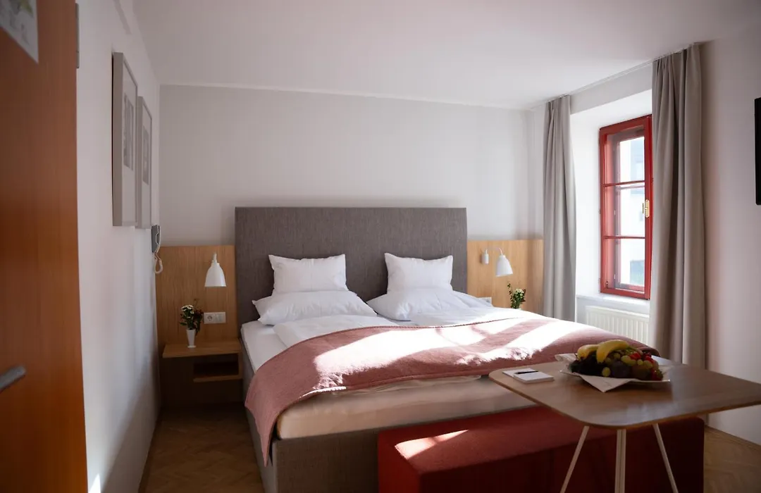 Schloss Seggau-1